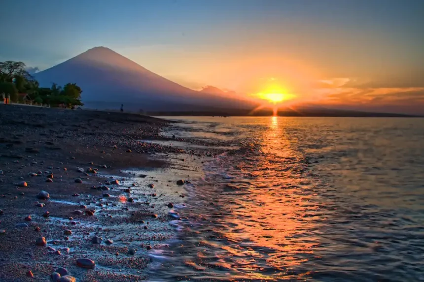Mount Agung trek - sunset